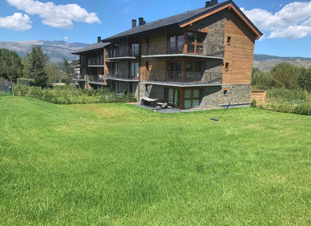 Ferienwohnung La Pause 25 Sainte-Léocadie Exterior foto